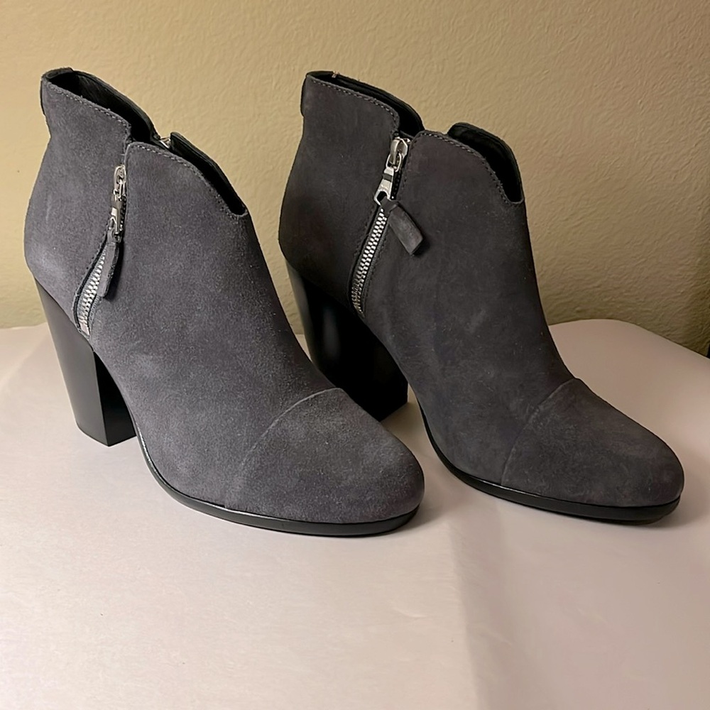 rag & bone Margot Asphalt Gray suede Ankle Booties Double zipper Size EU 39 US 8